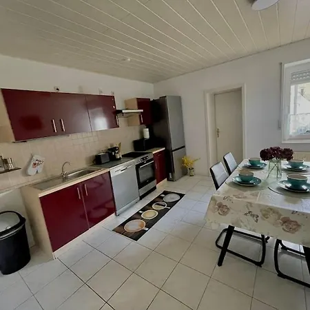 Gemutliches Ferienwohnung Dunca *